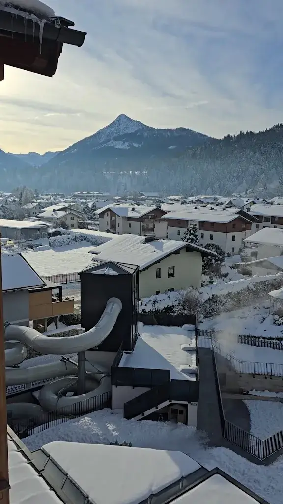 Julia Lu-Sellers_Hotel Ferienwelt Kesselgrub Altenmarkt / Ski Amade_Altenmarkt im Pongau_review