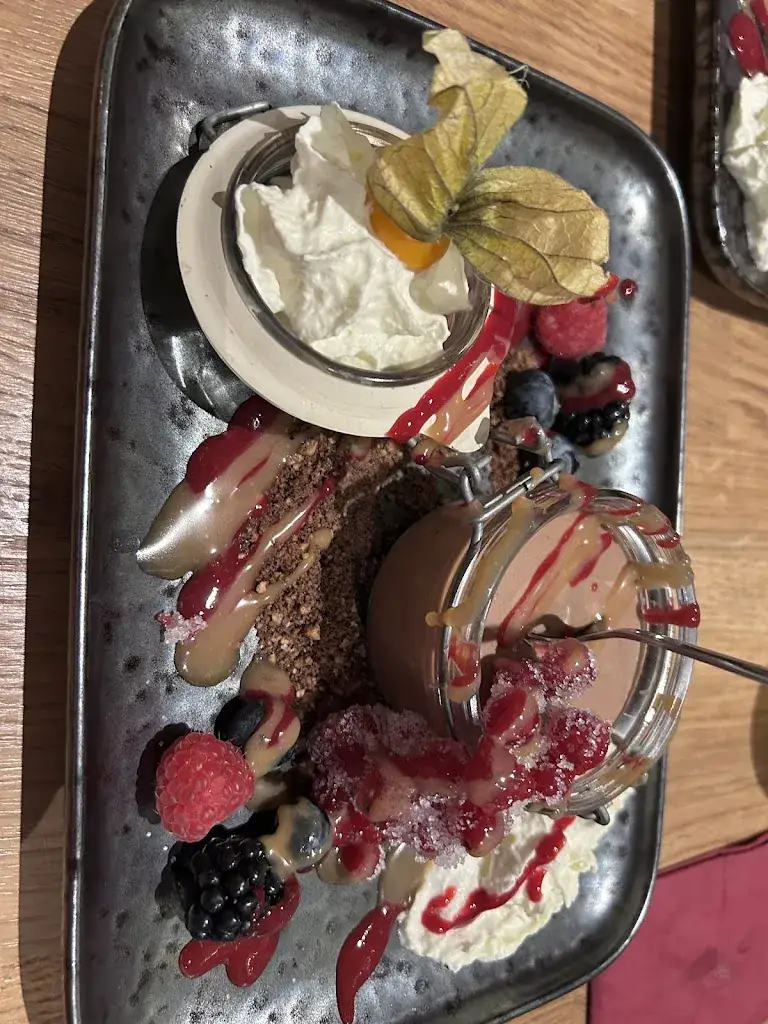 Annie Bent_Restaurant Auszeit Dinner & Bar OG_Bad Hofgastein_review