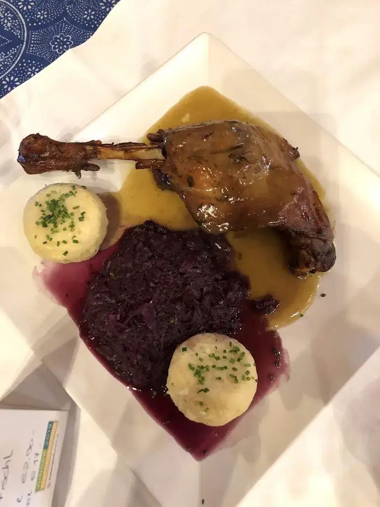 Natalia Khilkevitch_Csarda Mörbisch | Inn & Tavern_Mörbisch am See_review