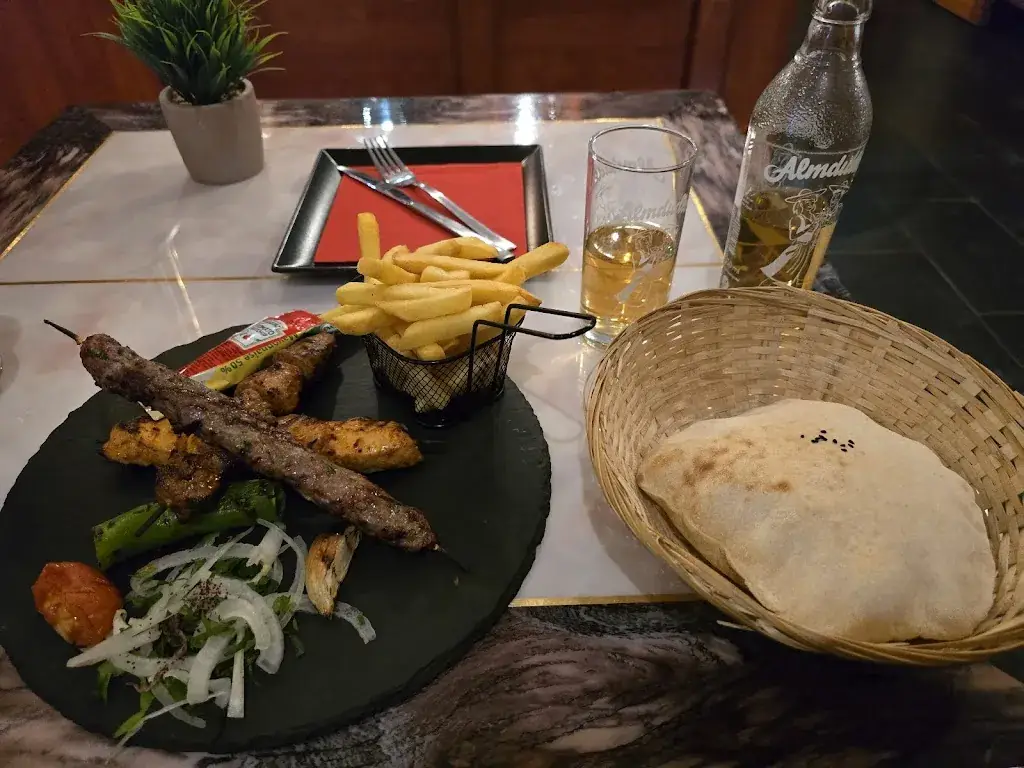 Steven Ho_مطعم عربي الوادي Alwadi Restaurant_Bad Hofgastein_avis