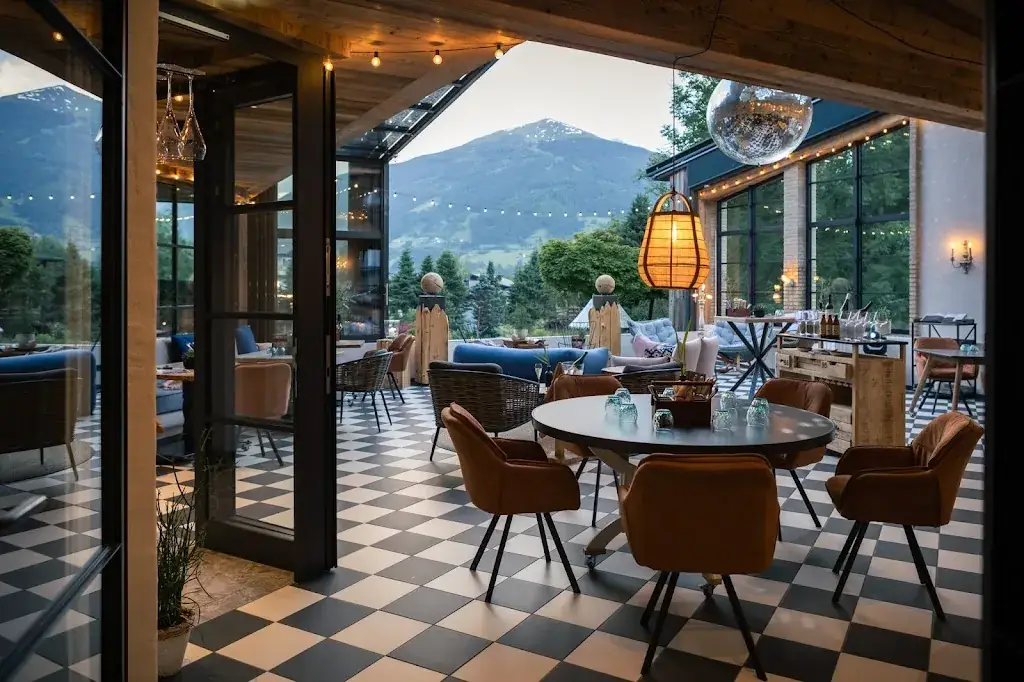 Luke's Wohnzimmer restaurant in Bad Hofgastein