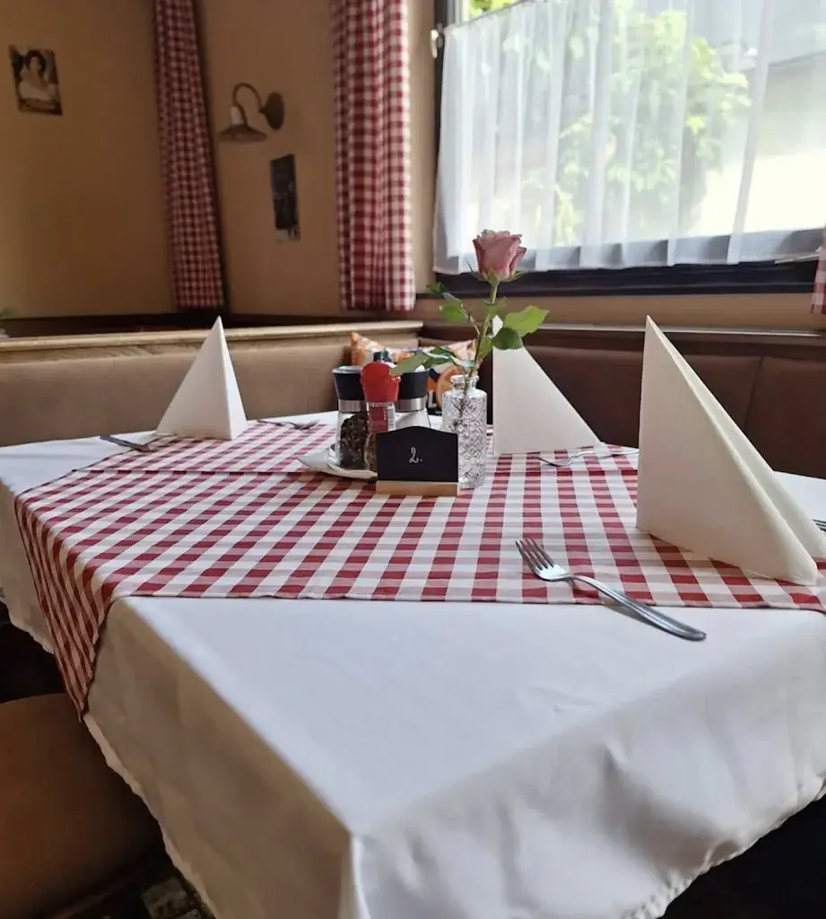 Pizzeria Da Dino_Bad Hofgastein_slider_image_1