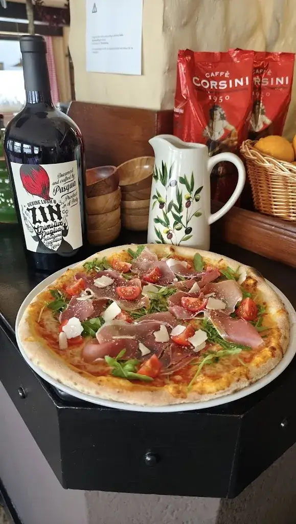 Pizzeria Da Dino_Bad Hofgastein_slider_image_2