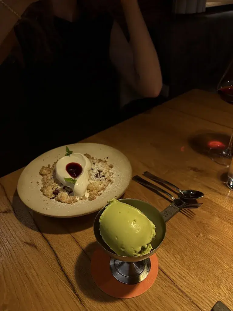 Pablo Vasconcelos_Speiselokal Aiche_Bad Hofgastein_avis