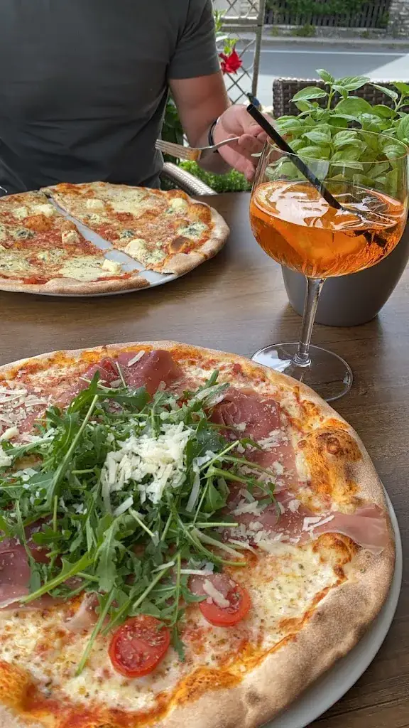 Menu_Papa Roy Pizzeria Restaurant Café_Bischofshofen_immagine_7