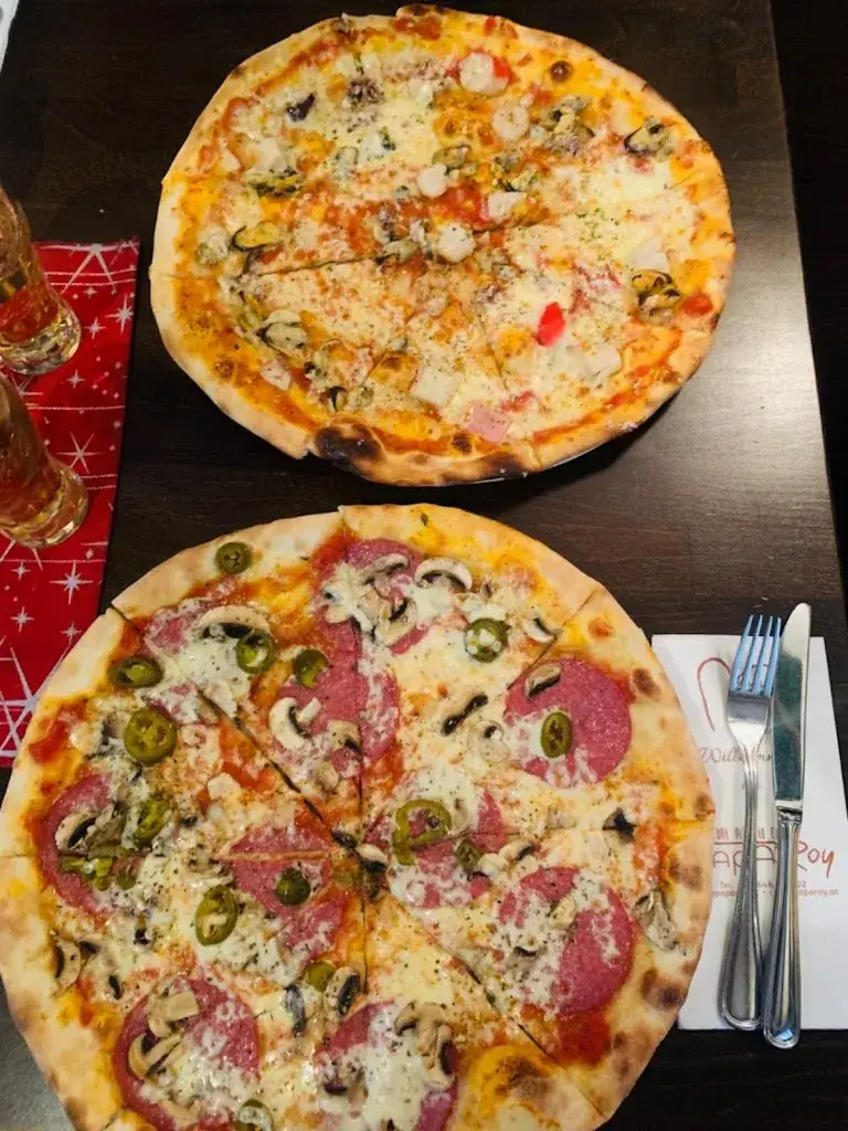 Cristina Monascal_Papa Roy Pizzeria Restaurant Café_Bischofshofen_recensione
