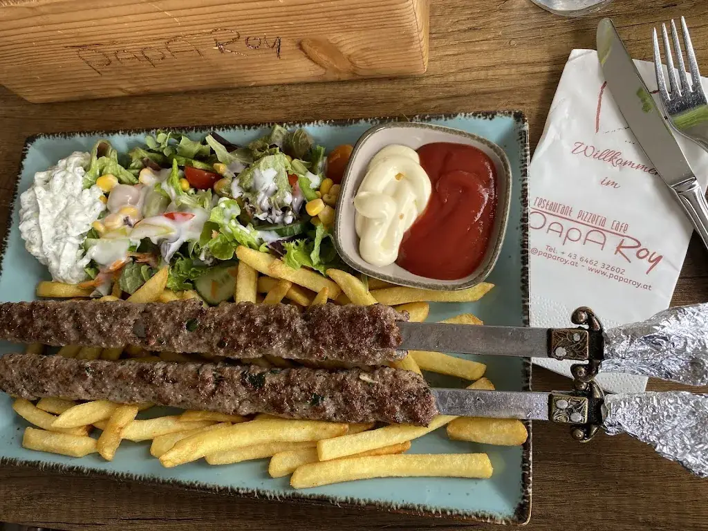 Papa Roy Pizzeria Restaurant Café_Bischofshofen_slider_image_2