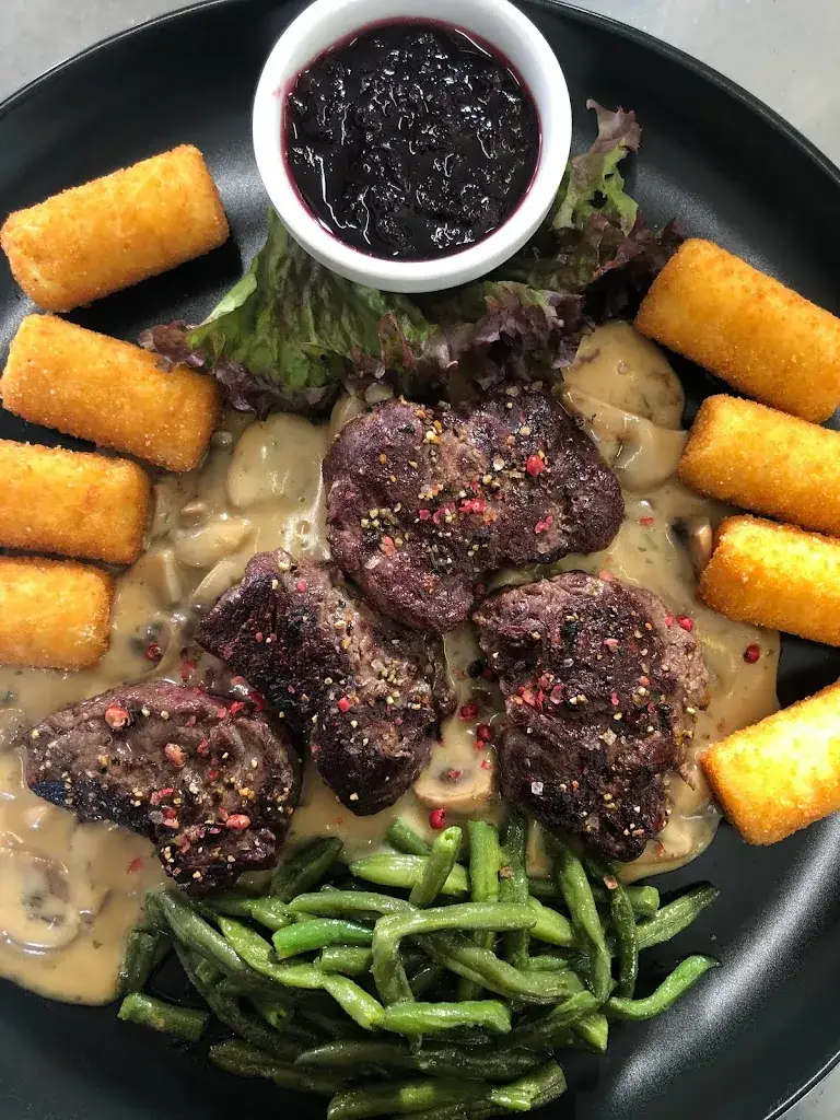 Steakhouse-Restaurant Pfeiffer_Mörbisch am See_slider_image_3