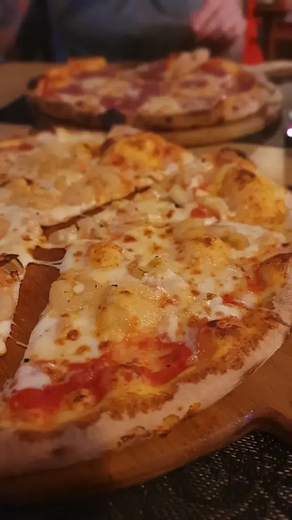 Menu_Pizzeria Alla Casa - Pizza aus dem Holzofen_Bischofshofen_immagine_2