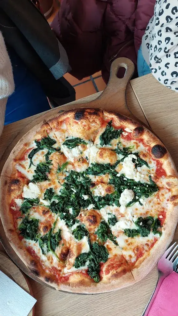 Menu_Pizzeria Alla Casa - Pizza aus dem Holzofen_Bischofshofen_immagine_3