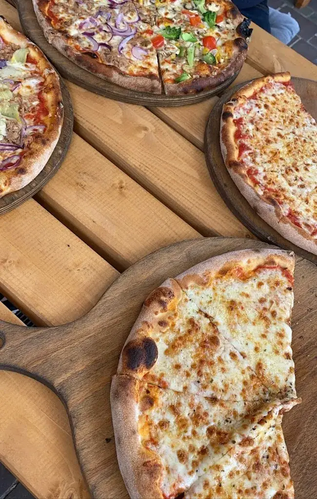 Menu_Pizzeria Alla Casa - Pizza aus dem Holzofen_Bischofshofen_immagine_5