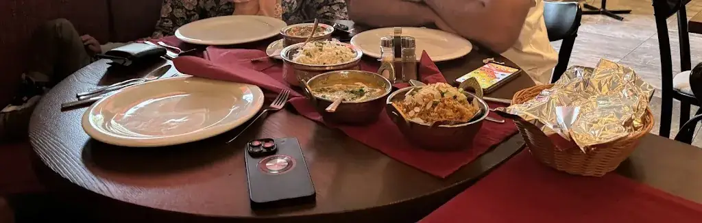 Tasleem Ahmad_Namaste India_Bischofshofen_recensione