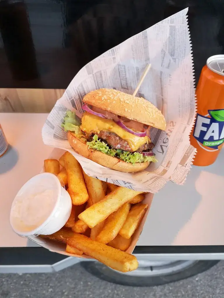 Menu_Mr. Burnz_Bürmoos_image_4