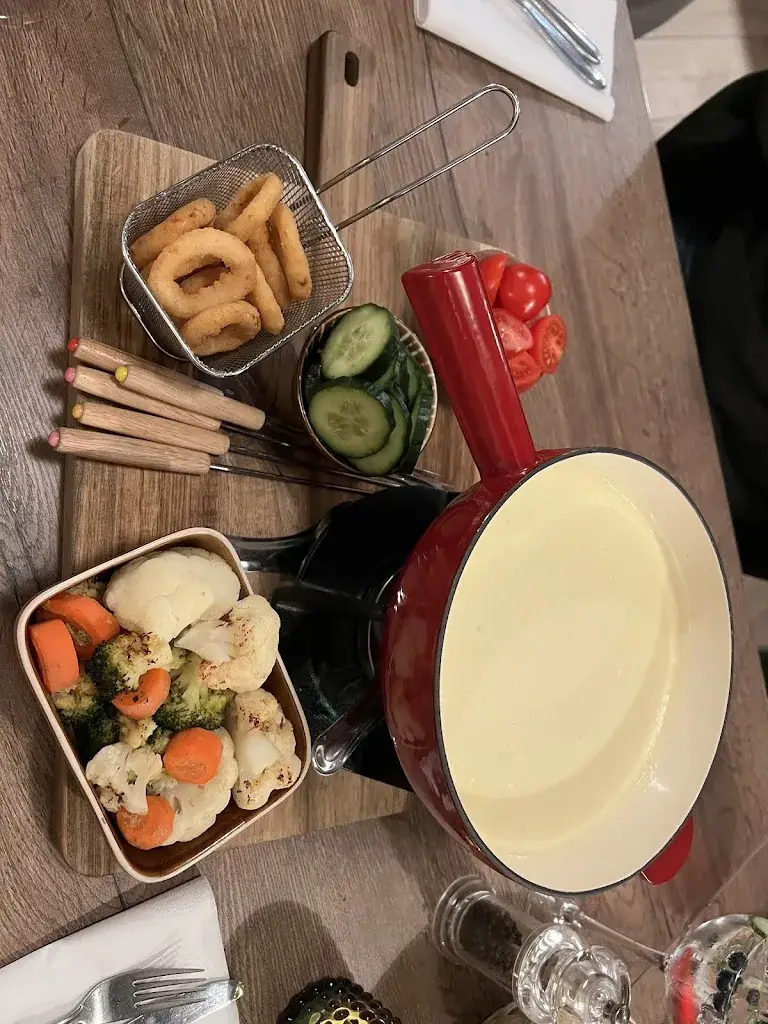 Laura H_Hotel & Restaurant Der Drahtesel_Bramberg am Wildkogel_avis