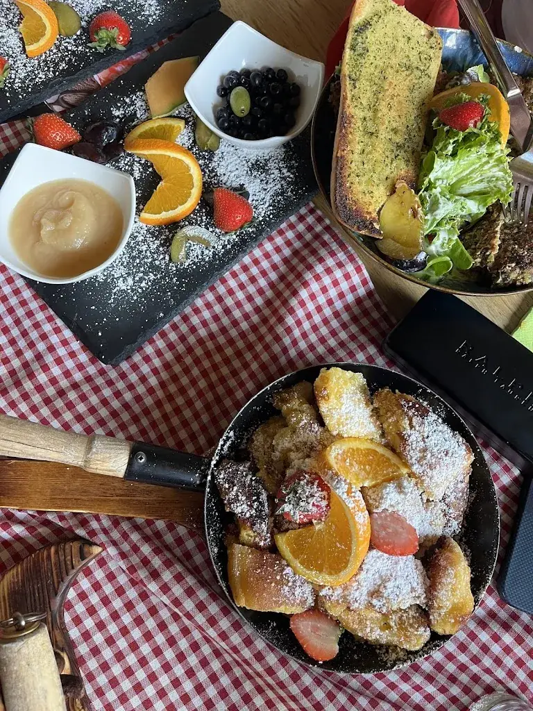 Stefania Mihaly_Hartl´s Gletschblick_Bramberg am Wildkogel_recensione