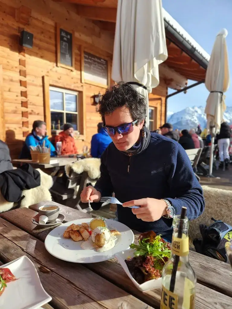 Chloé Schwizgebel_Vierlauchenhütte_Bramberg am Wildkogel_recensione