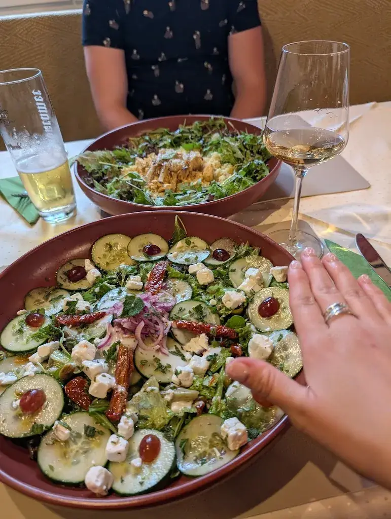 Dávid Szalkai_Terra by Thurners_Bruck an der Großglocknerstraße_recensione