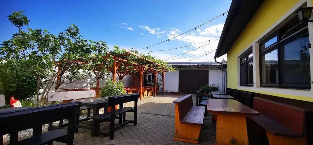 Buschenschank Krail_Breitenbrunn_slider_image_1