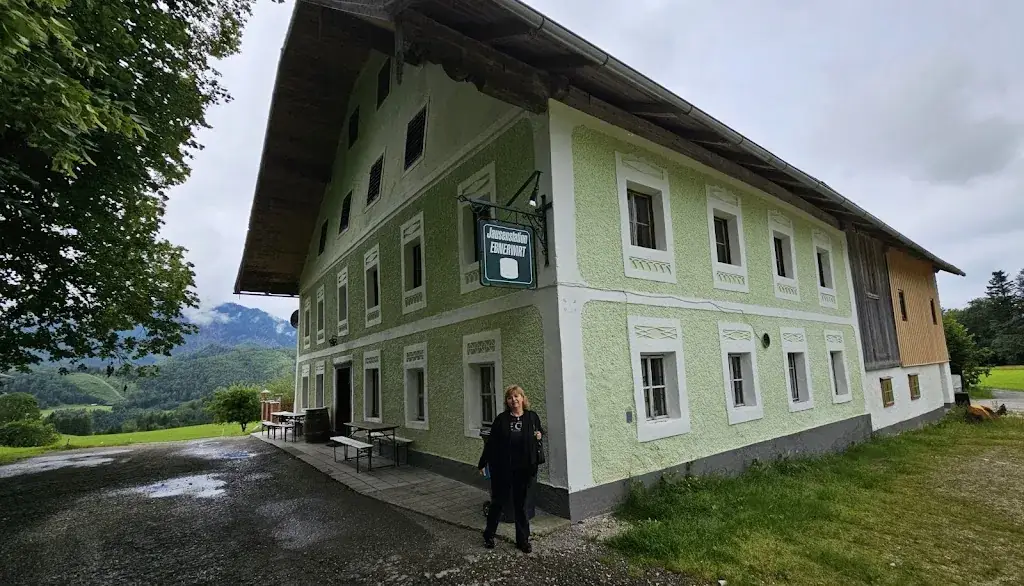 Gerhard Kosian_Jausenstation Ebnerwirt_Ebenau_review