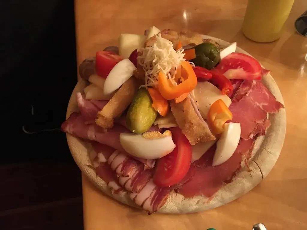 catterhacker_Jausenstation Almhäusl_Dienten am Hochkönig_review