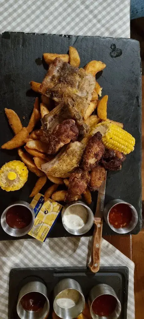 Antonio Souvannasouck_Solide Alm_Elixhausen_review