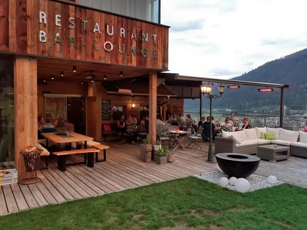 Restaurant Zum Holzwurm restaurant à Flachau