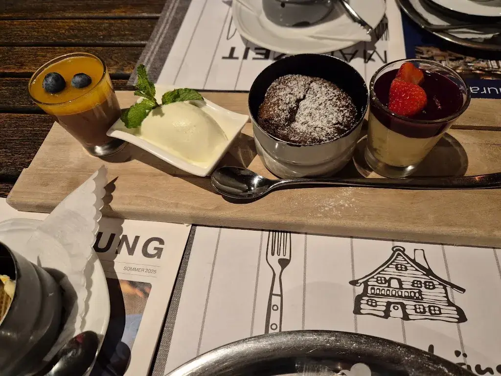 Gera Kesselman_Steakhaus Schusterhäusl_Flachau_avis