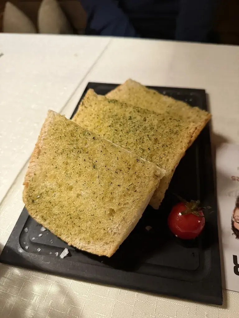 Lisanne Koning_Steakhaus Schusterhäusl_Flachau_avis