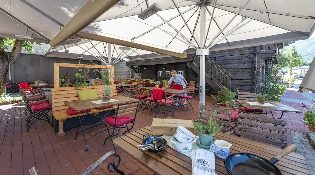 Steakhaus Schusterhäusl ristorante a Flachau