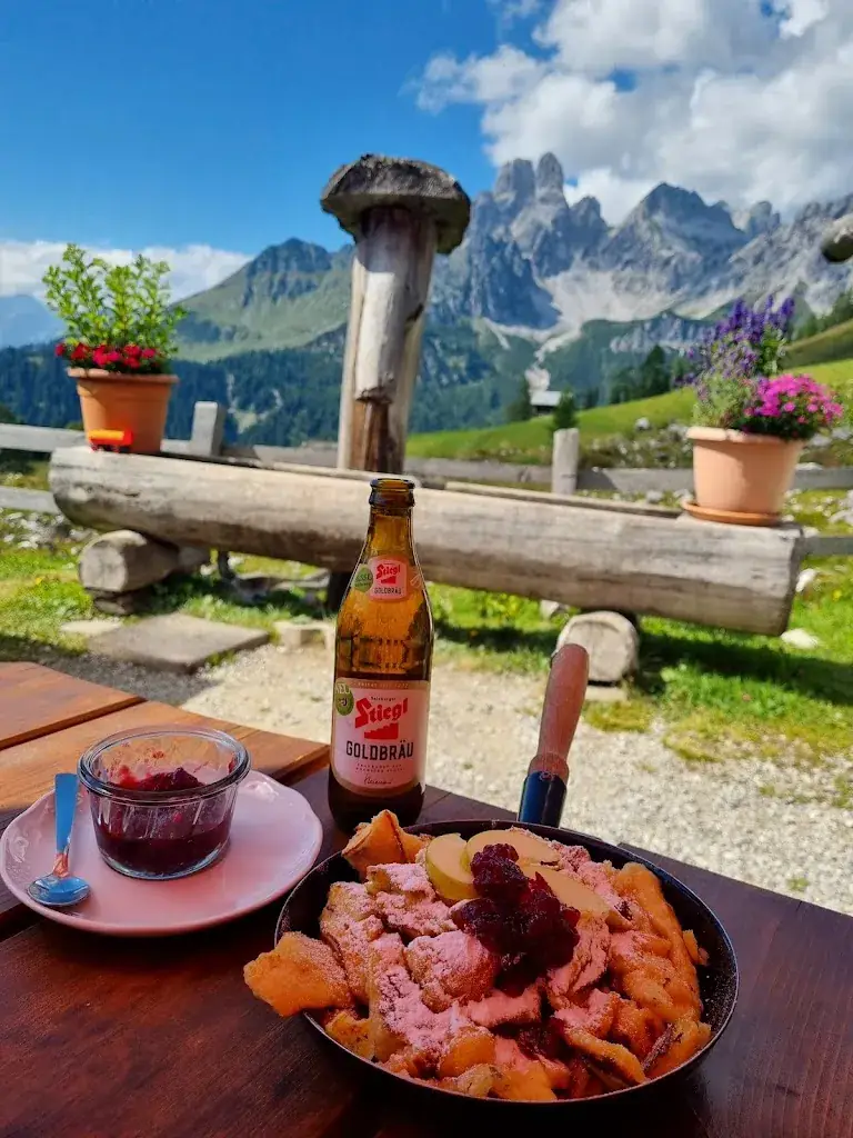 Iryna S_Sulzenalm - Wallehenhütte_Filzmoos_review