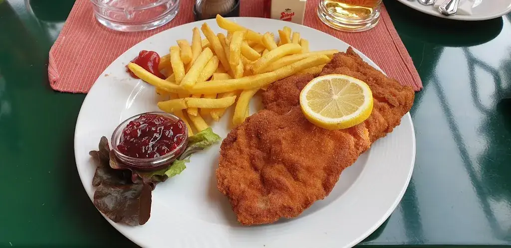 Alexander Kaiser_Gasthof Neuhofen (Neuhofnerwirt)_Eugendorf_recensione