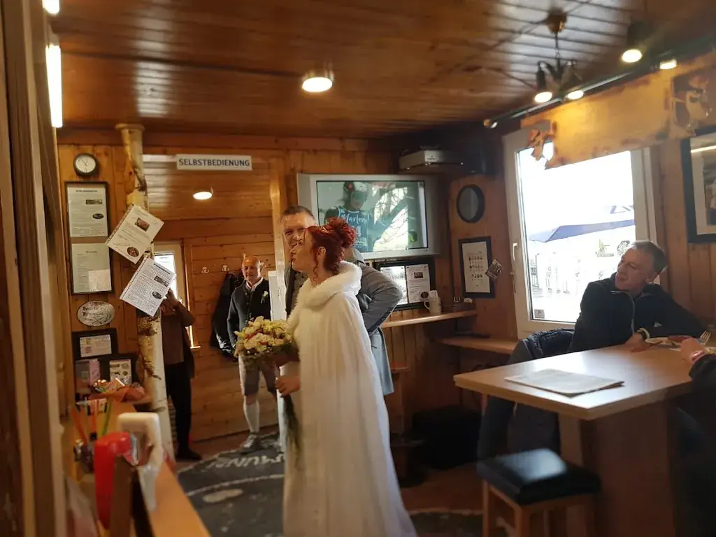 Jaus’nHütt’n Eugendorf ristorante a Eugendorf