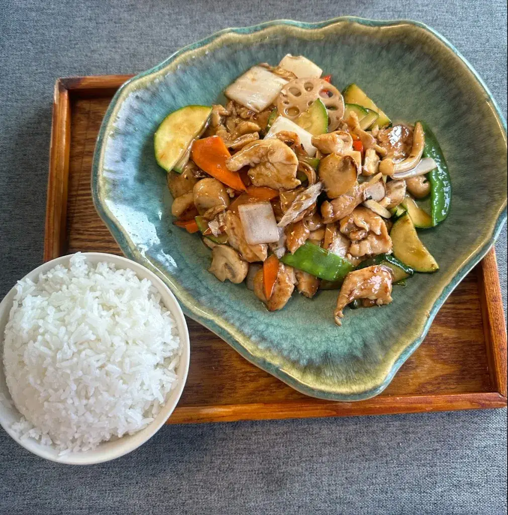 Eli bliem_Asia Restaurant Madame Xiao_Eugendorf_avis