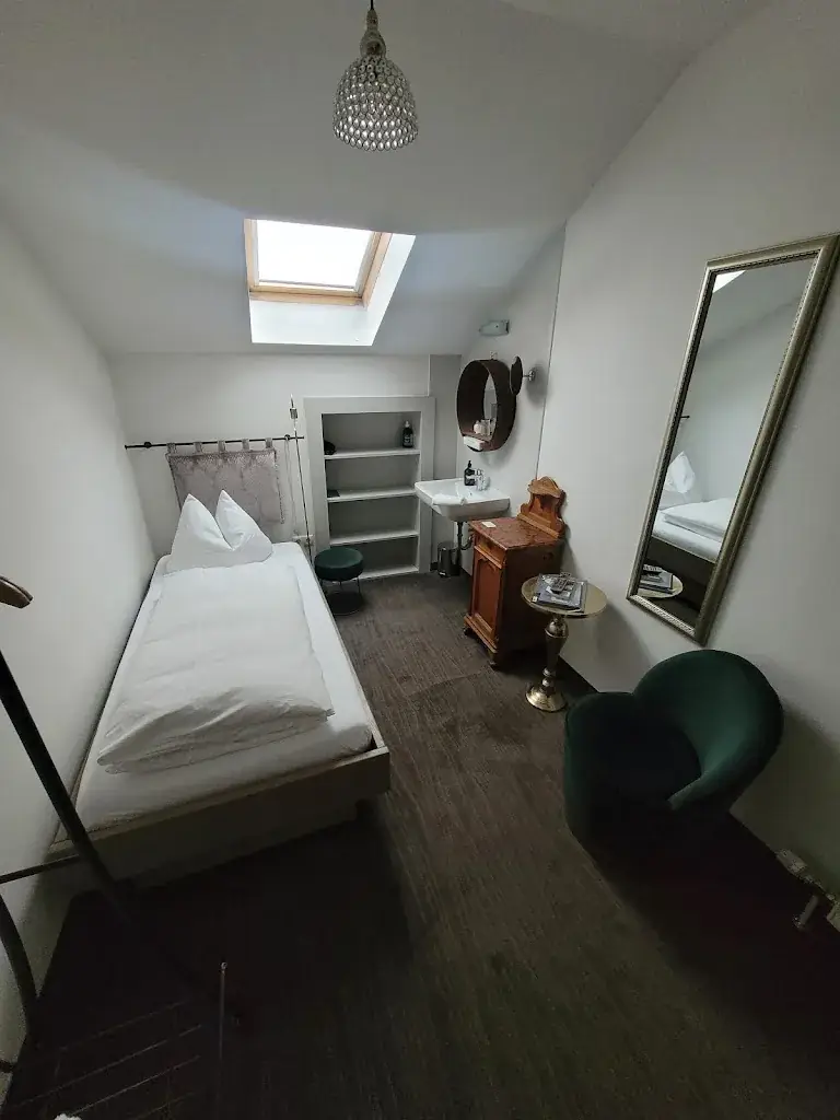 MOnix Media_Boutique-Gasthof ÜBERFUHR_Elsbethen_avis