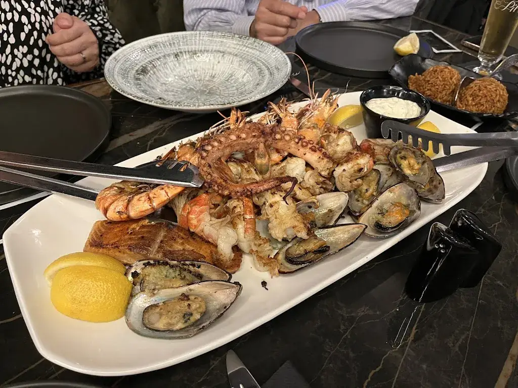 Yuning Tseng _Restaurant Dionysos_Eching_review