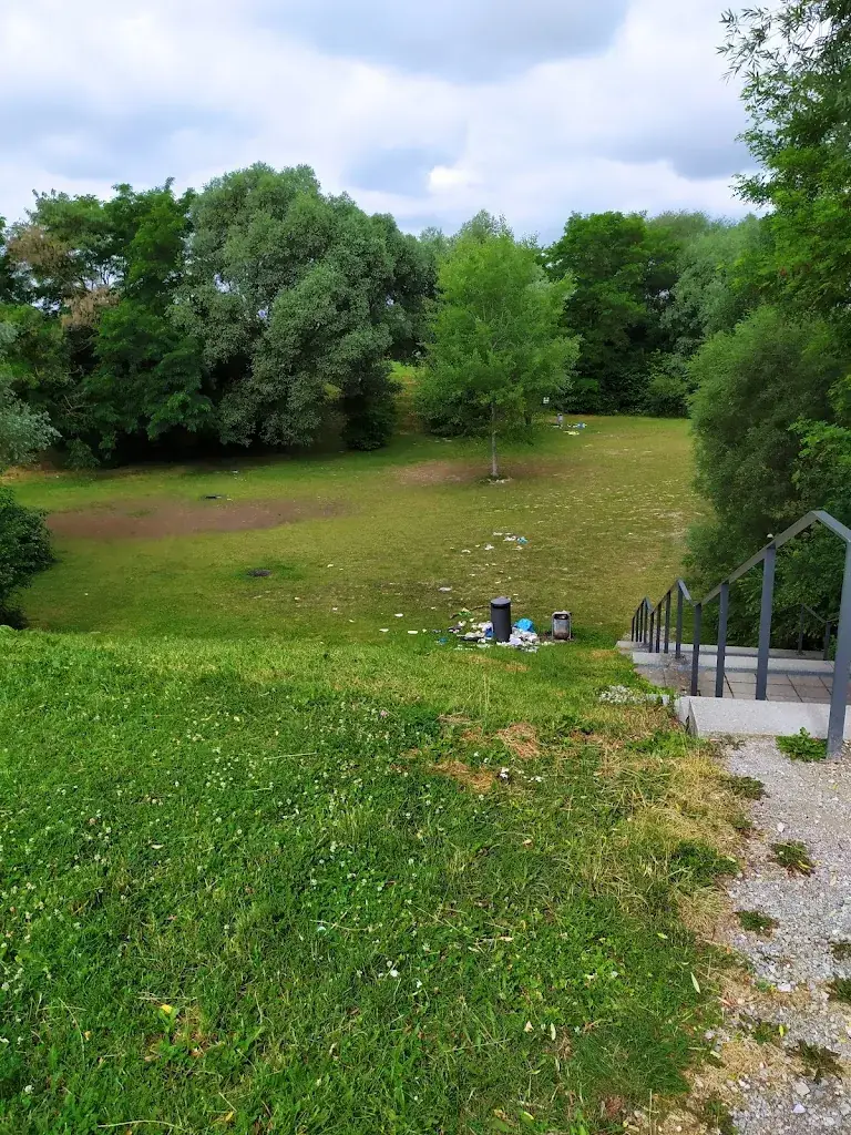 Gina Fobbe_Hecht und Sonne_Eching_recensione