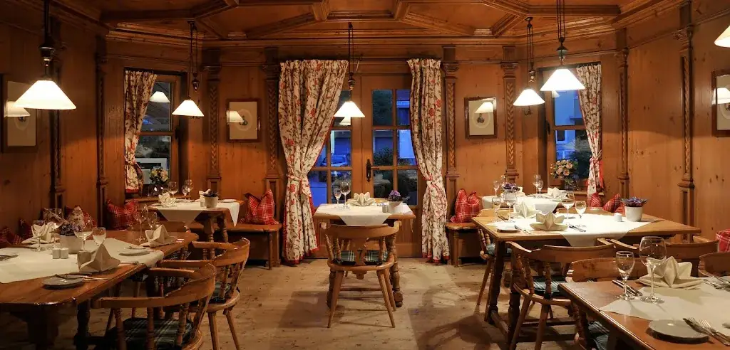 Olymp’s Restaurant_Eching_slider_image_1