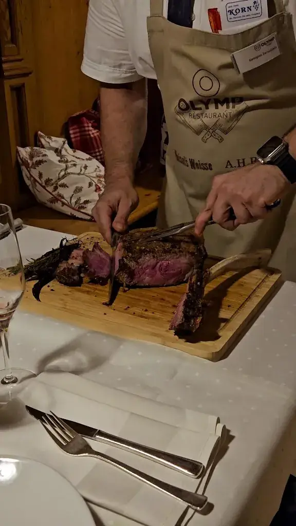 Olymp’s Restaurant_Eching_slider_image_2