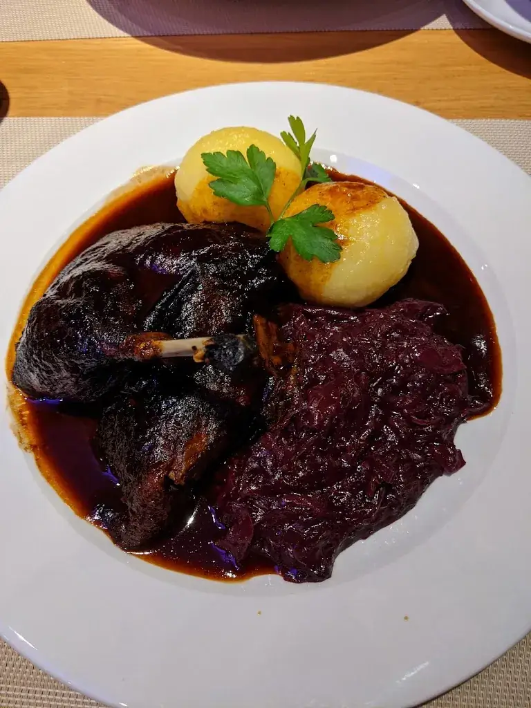 Alex Beer_GAVESI Catering und Restaurant_Eching_review