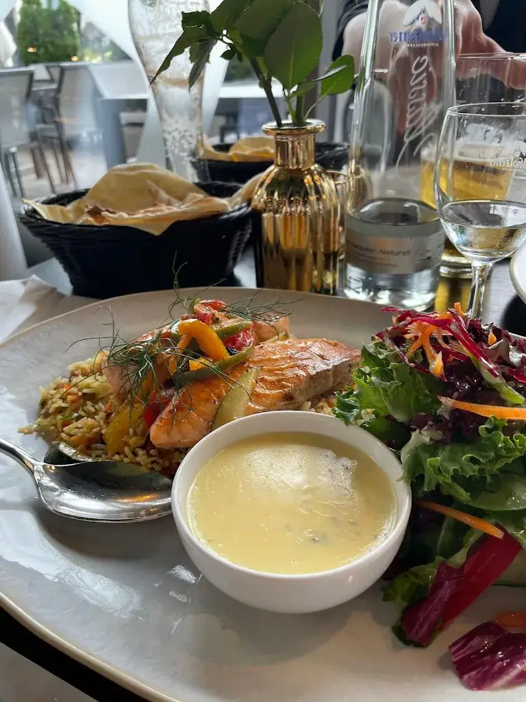 Ly Phan_Ashish - Indisches Restaurant_Eching_reseña