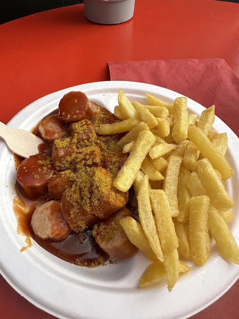 Air Phatnarin_Schned‘s Currywurst_Eching_review