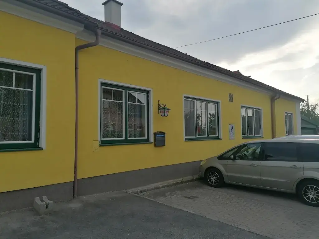 B. S. T._Dorfwirt-luzija GmbH_Neufeld an der Leitha_recensione