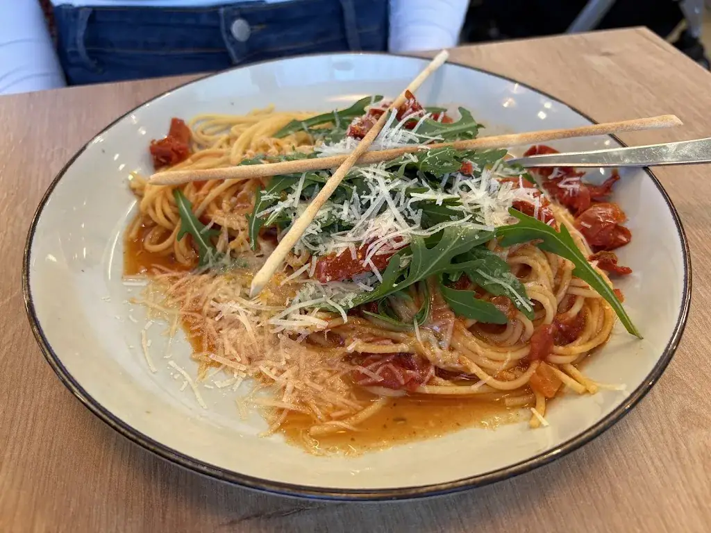 Yilmaz Özbinar_mömax Restaurant Eching_Eching_avis