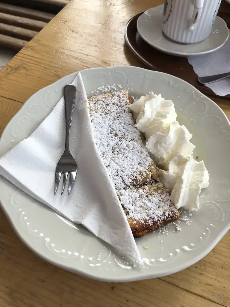 Cheryl Barry_Unterbergalm_Forstau_avis