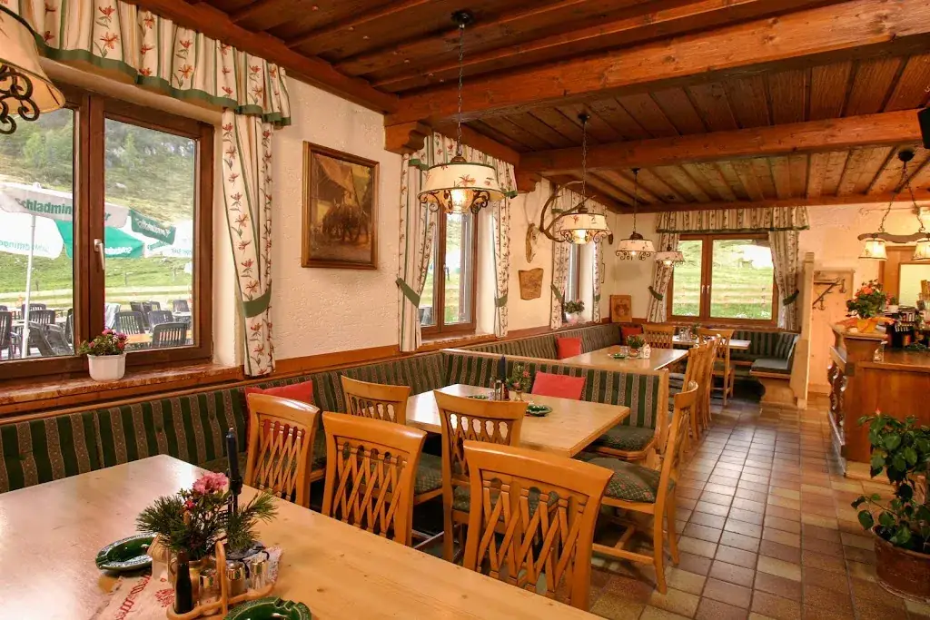 Alpengasthof Trinkeralm_Forstau_slider_image_1