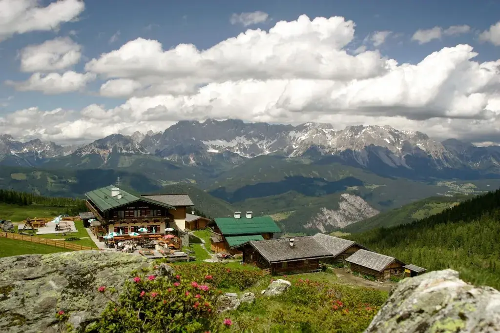 Alpengasthof Trinkeralm_Forstau_slider_image_3