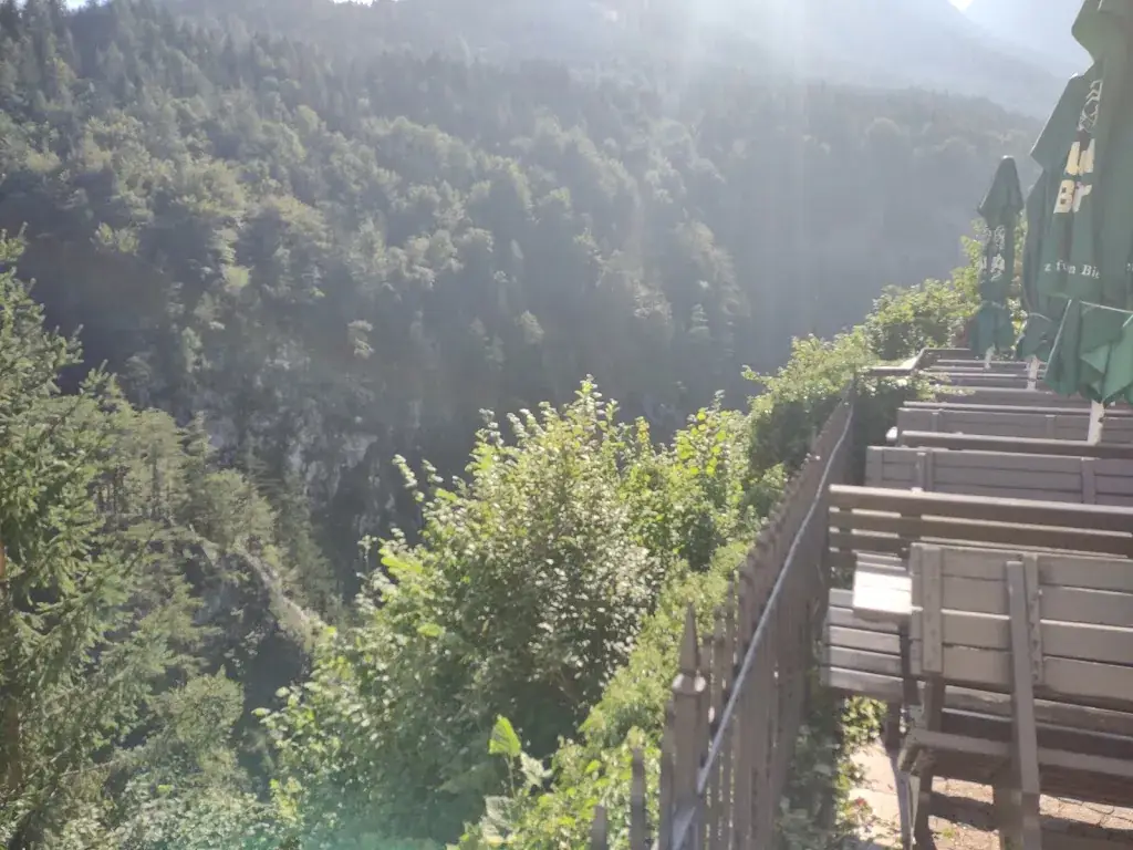 Andras Delczeg_Wallfahrtsgasthaus St. Georgenberg_Georgenberg_review