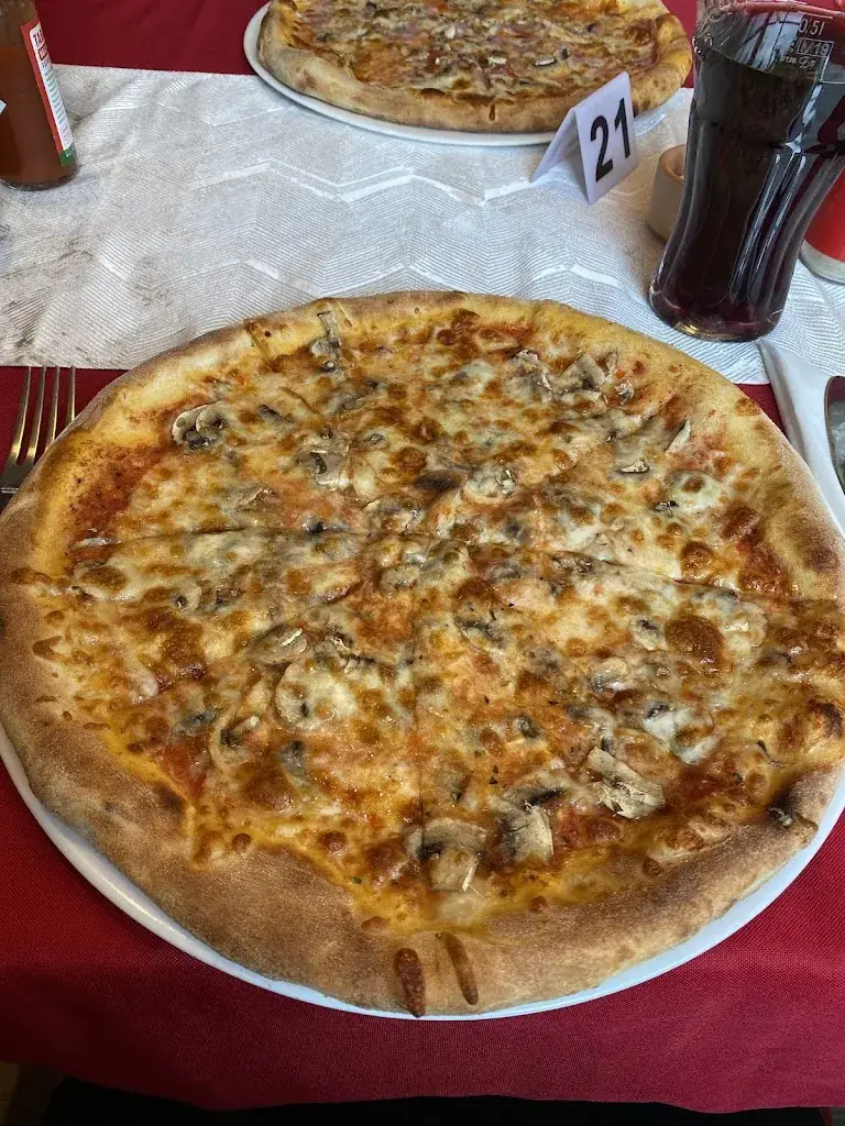 Rossini Restaurant_Grödig_slider_image_3