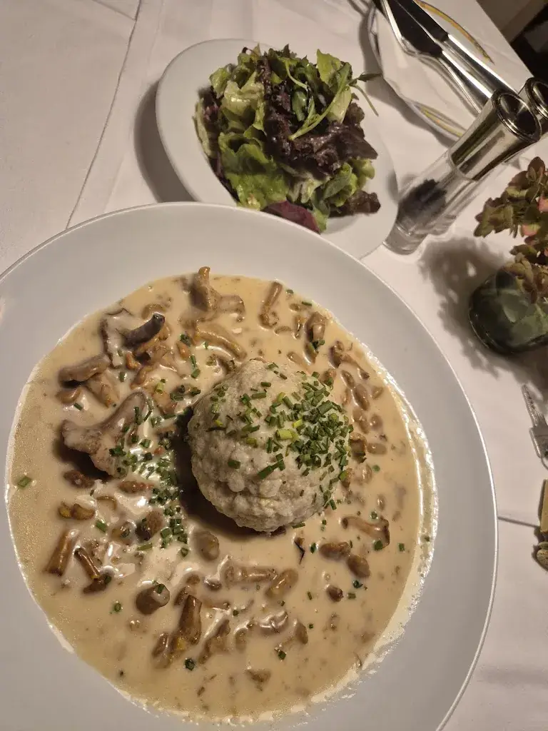 Augusto Claas_Gasthof Simmerlwirt_Grödig_avis