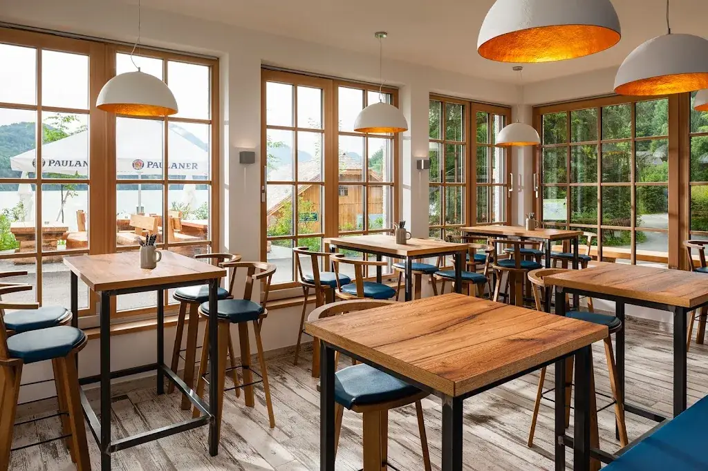 Schloss Fuschl Fischerei_Fuschl am See_slider_image_1